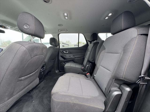2021 Chevrolet Traverse AWD LT Cloth