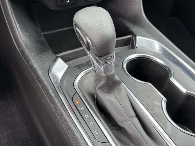 2021 Chevrolet Traverse AWD LT Cloth