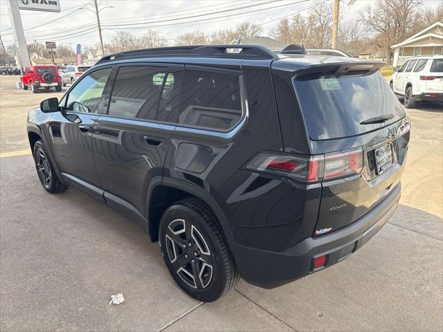 2026 Jeep Cherokee Laredo 4x4