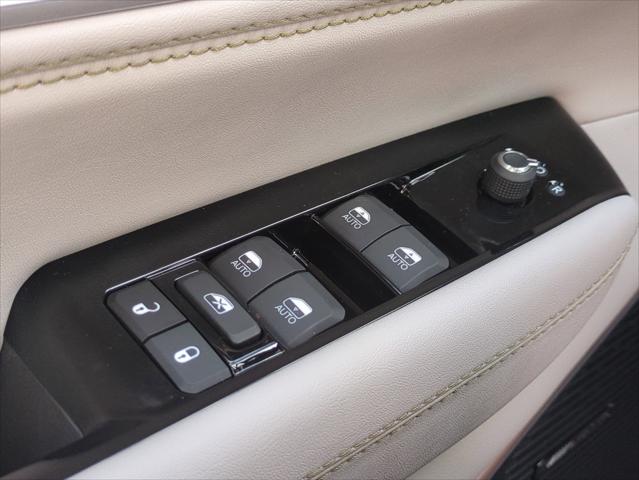 2026 Jeep Grand Wagoneer 4x2