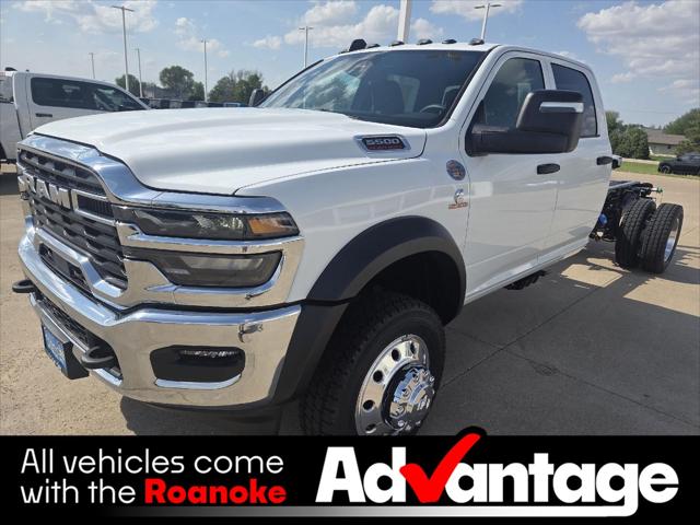 2026 RAM 5500 Chassis RAM 5500 TRADESMAN CHASSIS CREW CAB 4X4 84 CA