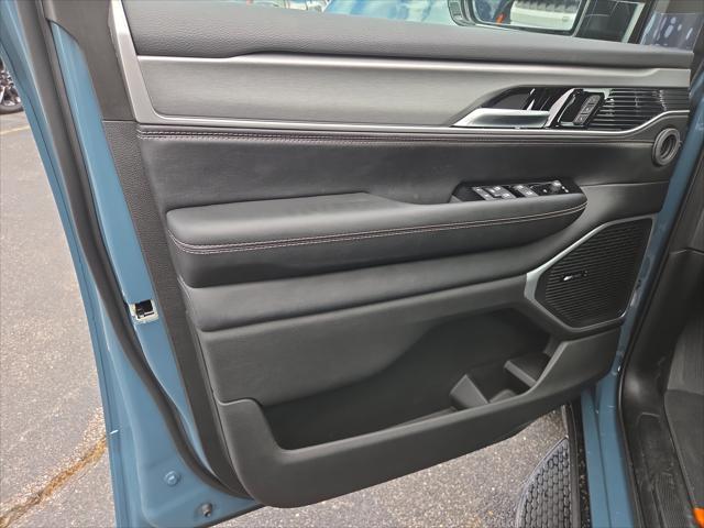 2026 Jeep Grand Wagoneer Upland