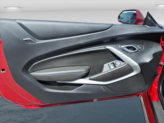 2022 Chevrolet Camaro RWD Coupe LT1