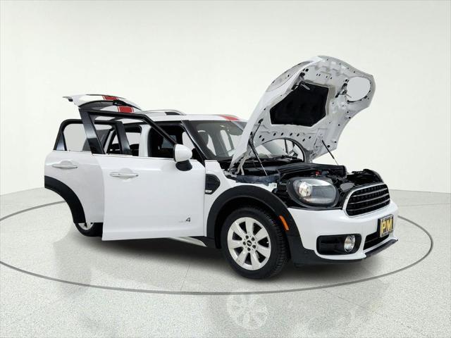 2017 MINI Countryman Cooper