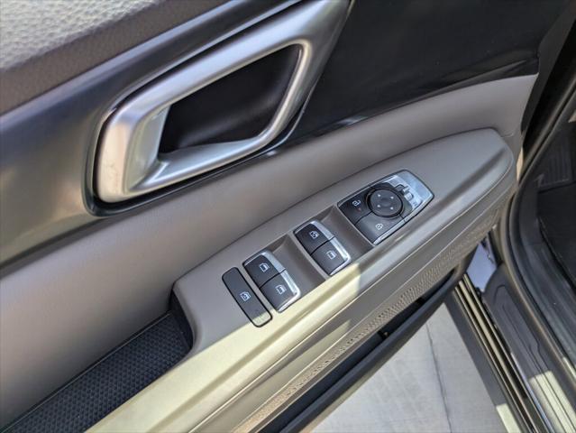 2025 Kia Carnival MPV LXS