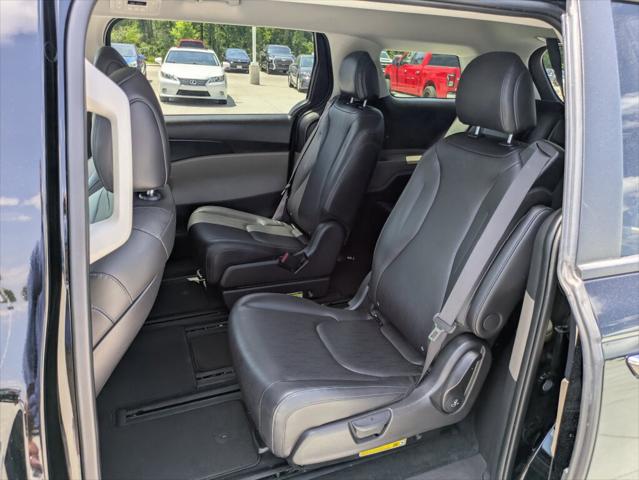 2025 Kia Carnival MPV LXS