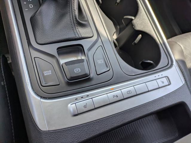 2025 Kia Carnival MPV LXS