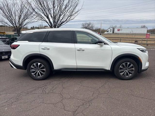 2024 INFINITI QX60 PURE AWD 2024 INFINITI QX60 PURE AWD