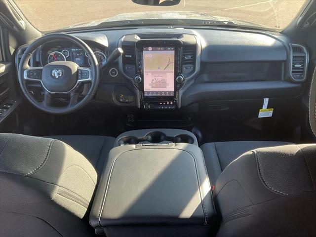 2026 RAM Ram 3500 RAM 3500 TRADESMAN CREW CAB 4X4 8 BOX