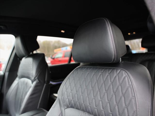 2024 BMW X7 M60i