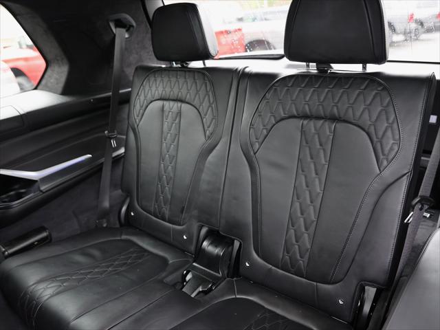 2024 BMW X7 M60i