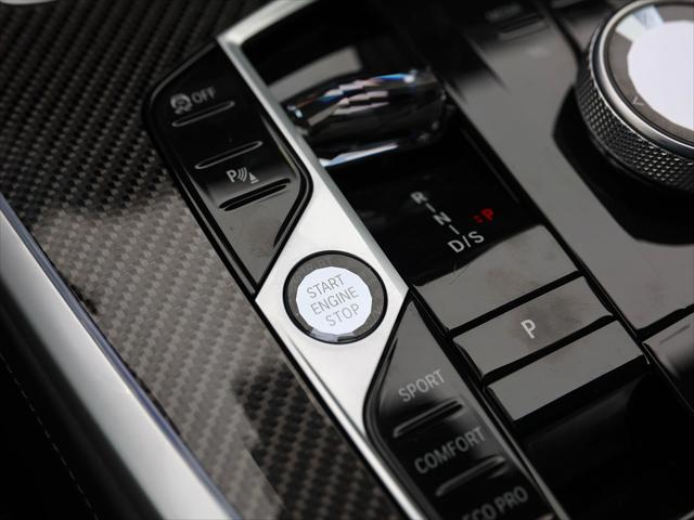 2024 BMW X7 M60i