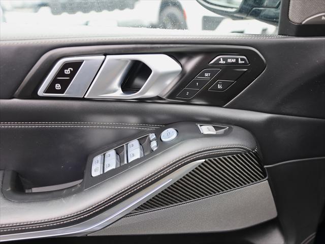 2024 BMW X7 M60i