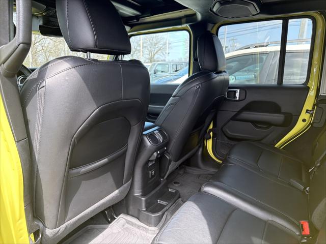 2023 Jeep Wrangler 4-Door Sahara Altitude 4x4