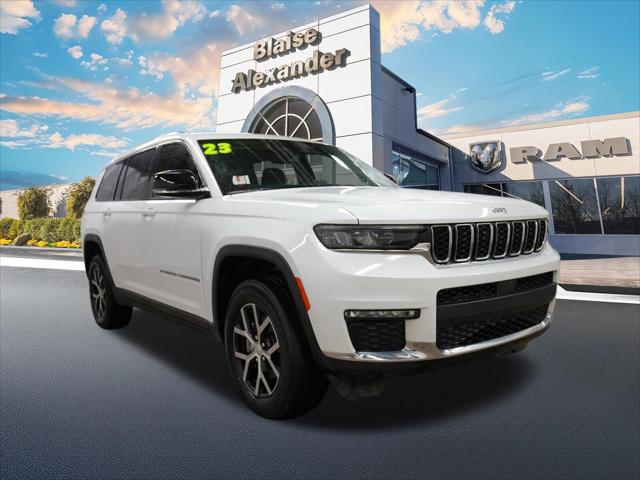 2023 Jeep Grand Cherokee L Limited 4x4 2023 Jeep Grand Cherokee L Limited 4x4
