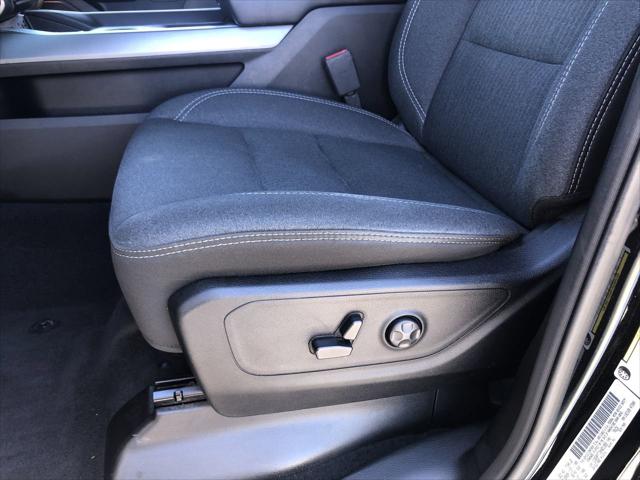 2019 Ram 1500 Big Horn/Lone Star Crew Cab 4x4 5'7" Box