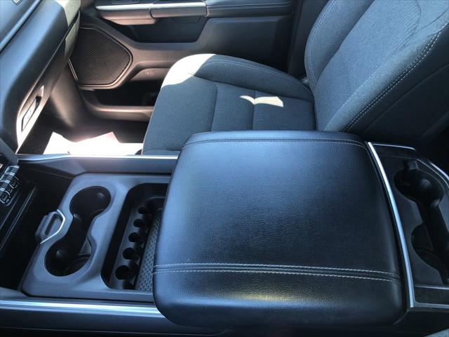 2019 Ram 1500 Big Horn/Lone Star Crew Cab 4x4 5'7" Box