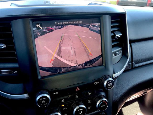2019 Ram 1500 Big Horn/Lone Star Crew Cab 4x4 5'7" Box