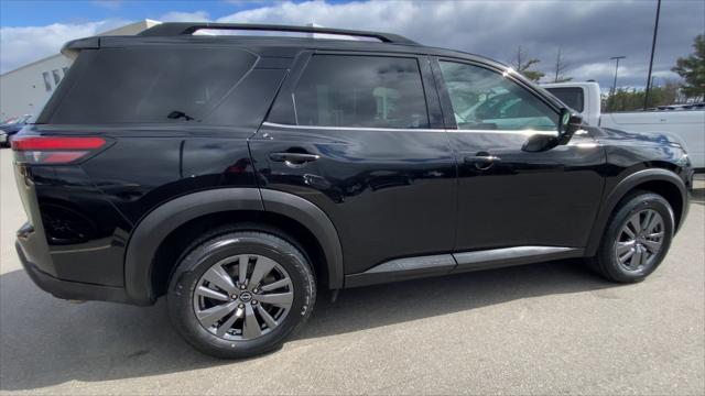 2025 Nissan Pathfinder SV 4WD