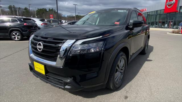 2025 Nissan Pathfinder SV 4WD