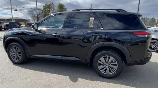 2025 Nissan Pathfinder SV 4WD