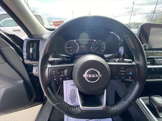 2025 Nissan Pathfinder SV 4WD