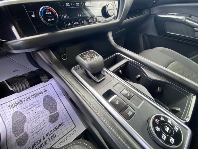 2025 Nissan Pathfinder SV 4WD