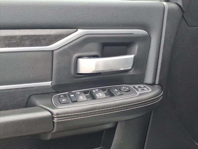 2024 Ram 3500 Big Horn Crew Cab 4x4 8' Box