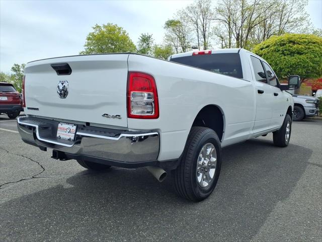2024 Ram 3500 Big Horn Crew Cab 4x4 8' Box