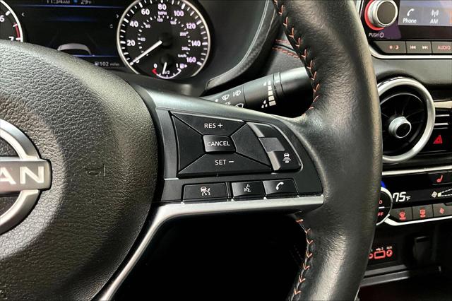 2024 Nissan Sentra SR Xtronic CVT