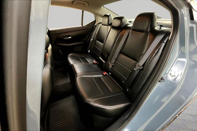 2024 Nissan Sentra SR Xtronic CVT