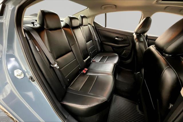 2024 Nissan Sentra SR Xtronic CVT