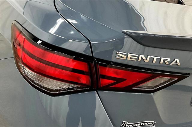 2024 Nissan Sentra SR Xtronic CVT