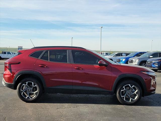 2025 Chevrolet Trax FWD LT