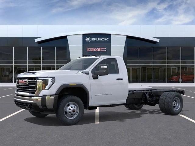 2025 GMC Sierra 3500HD Pro