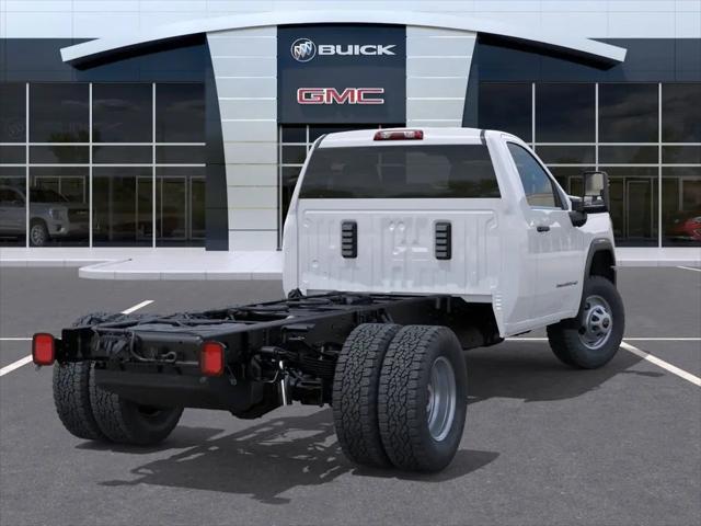 2025 GMC Sierra 3500HD Pro