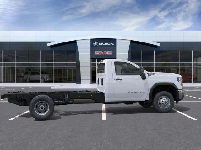 2025 GMC Sierra 3500HD Pro