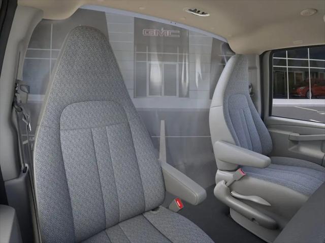 2025 GMC Savana Cutaway 4500 Van