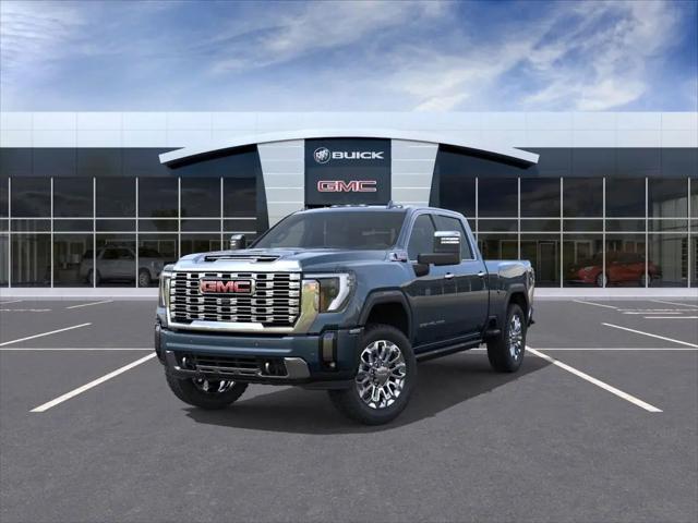 2025 GMC Sierra 2500HD 4WD Crew Cab Standard Bed Denali