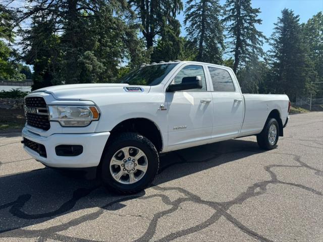 2022 Ram 3500 Big Horn Crew Cab 4x4 8 Box