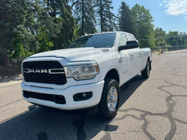 2022 Ram 3500 Big Horn Crew Cab 4x4 8 Box