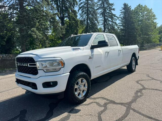 2022 Ram 3500 Big Horn Crew Cab 4x4 8 Box