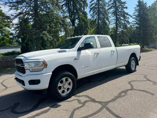 2022 Ram 3500 Big Horn Crew Cab 4x4 8 Box
