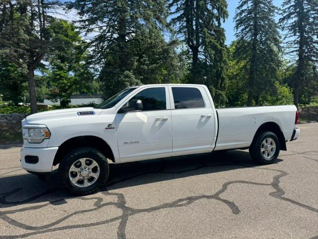 2022 Ram 3500 Big Horn Crew Cab 4x4 8 Box