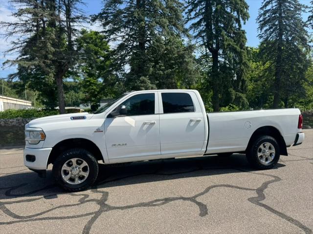 2022 Ram 3500 Big Horn Crew Cab 4x4 8 Box