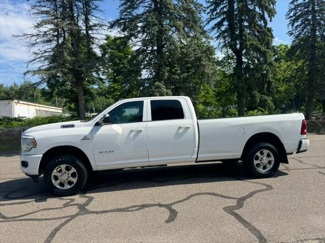 2022 Ram 3500 Big Horn Crew Cab 4x4 8 Box