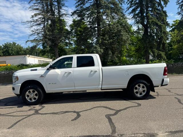 2022 Ram 3500 Big Horn Crew Cab 4x4 8 Box