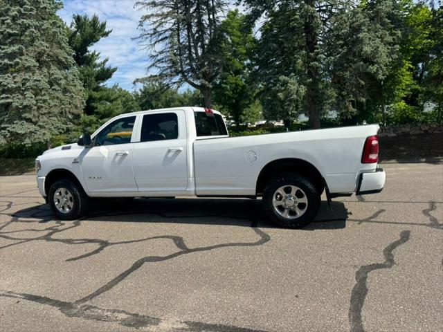 2022 Ram 3500 Big Horn Crew Cab 4x4 8 Box