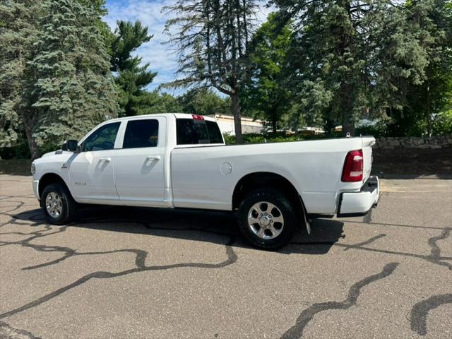 2022 Ram 3500 Big Horn Crew Cab 4x4 8 Box