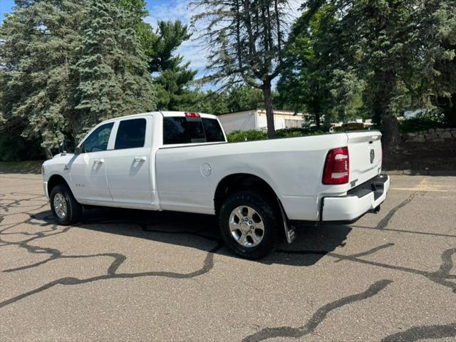 2022 Ram 3500 Big Horn Crew Cab 4x4 8 Box